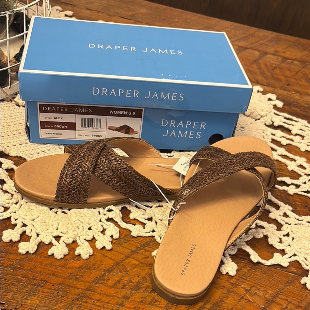 Draper James Brown Sandals Minimalist Summer Slides - Picture 1 of 3